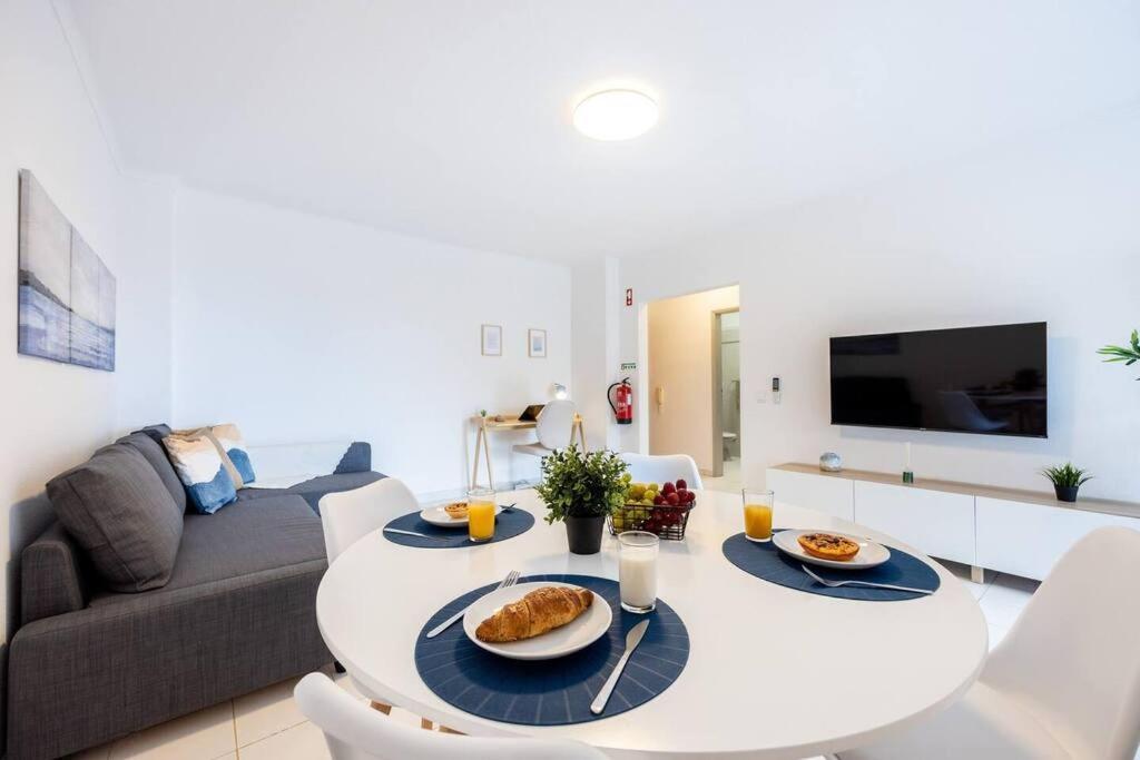 Seaside Serenity Apartment Портиман Экстерьер фото