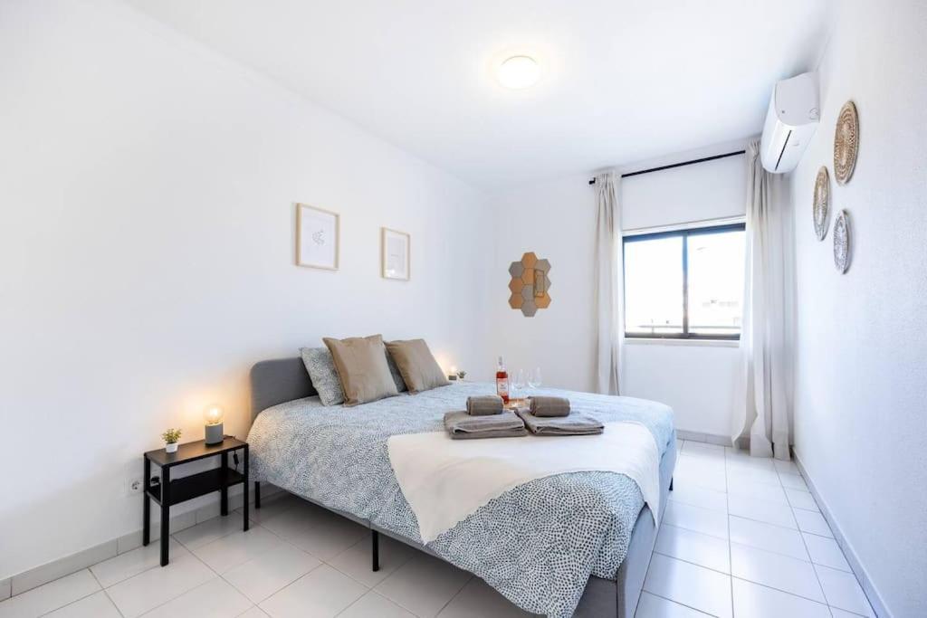 Seaside Serenity Apartment Портиман Экстерьер фото
